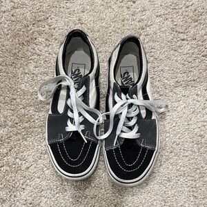 Vans Classic Black and White Low-Tops